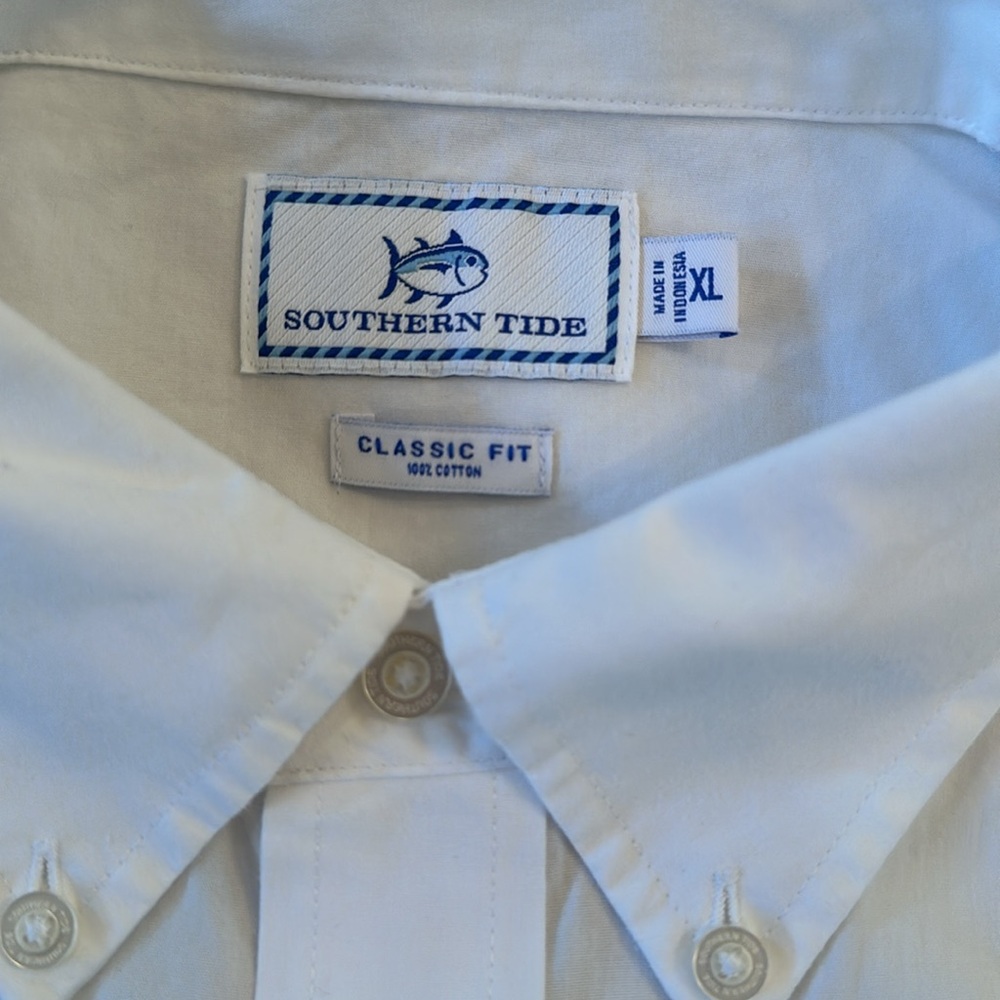 Southern Tide NWT XL Sullivan Solid Sport LS Shirt 100% Cotton - Picture 2 of 3
